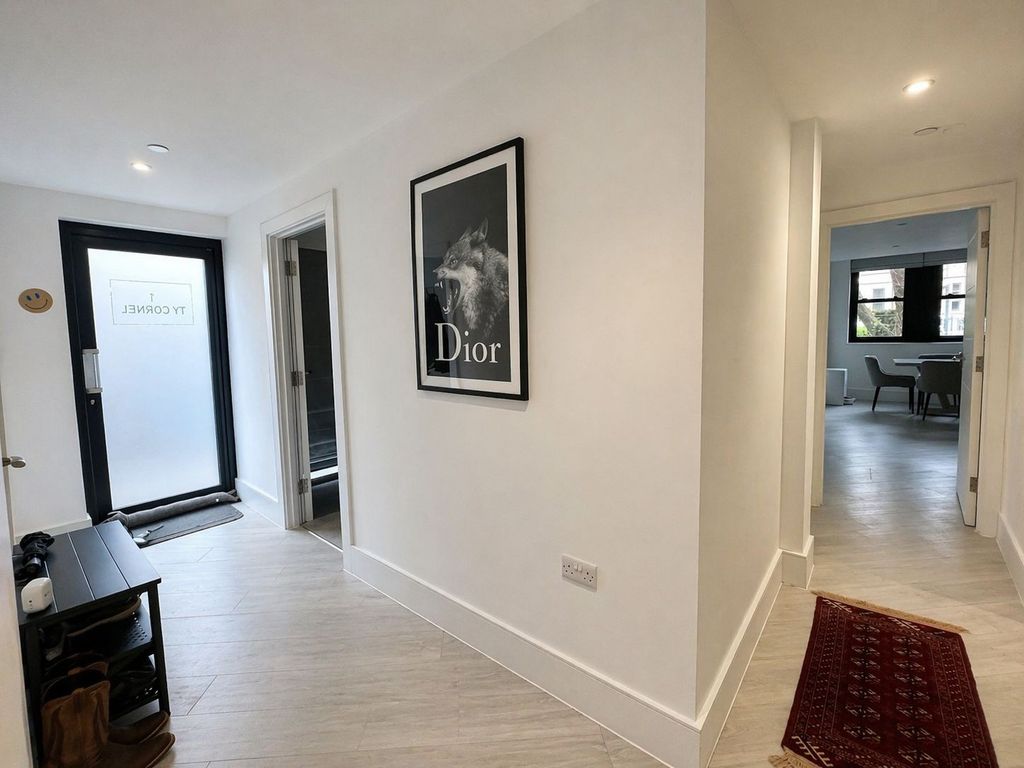 Additional image 5 of 3 bed flat to rentCathedral Gardens, Cathedral Road, Pontcanna CF11