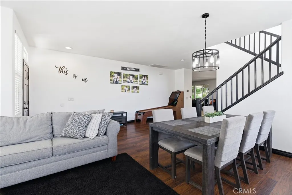38457 Anset Dr, Palmdale, CA 93551 photo 5