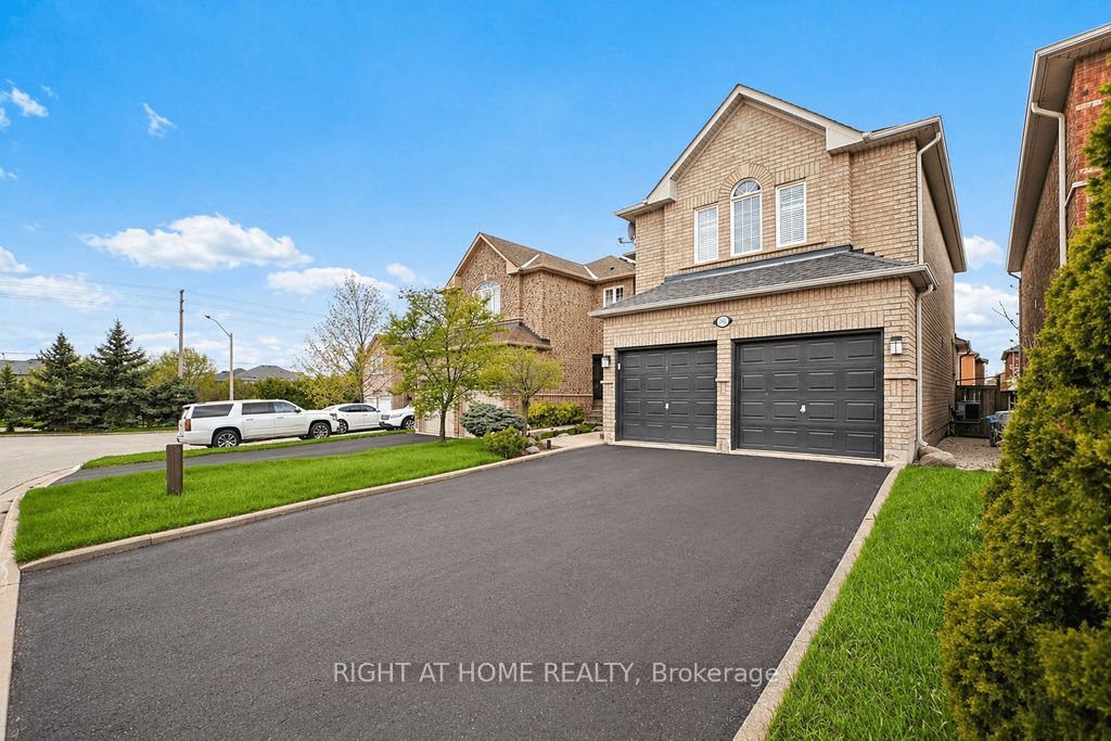 Additional image 2 of 3181 Baytree Court, Mississauga, ON, L5N 7P1