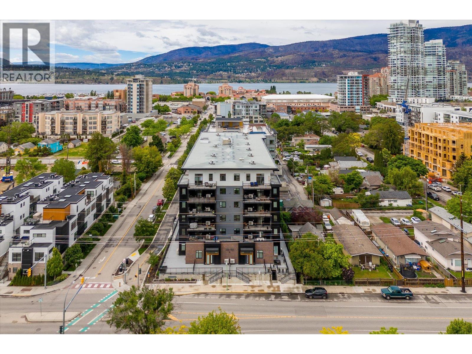 313-660 Cawston Avenue, Kelowna, BC, V1Y6Z4