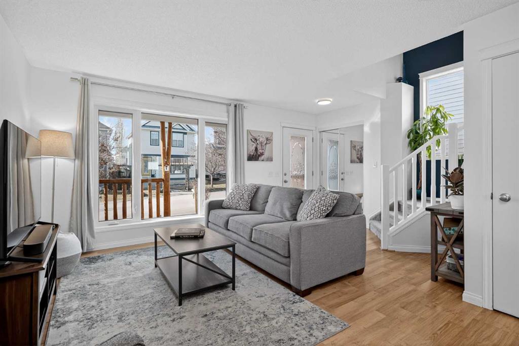 Additional image 4 of 54 Tuscany Valley Rise NW, Calgary, AB, T3L 2J1