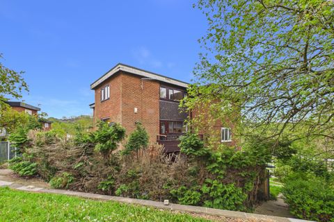 Fleury Road, Gleadless Valley. S14