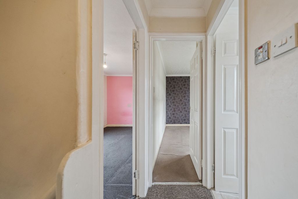 Additional image 9 of 2 bed terraced house for sale38 Lawrence Avenue, Helensburgh G84