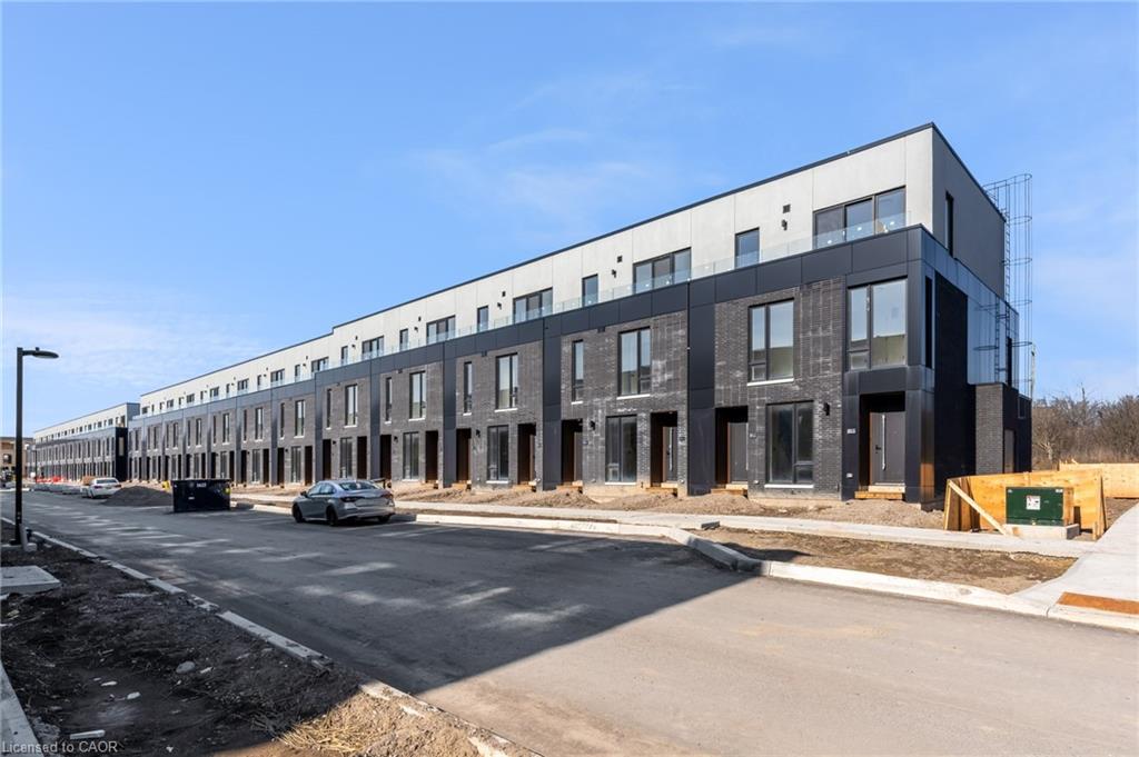 100 Everett Road, St. Catharines, ON, L2P 0G8