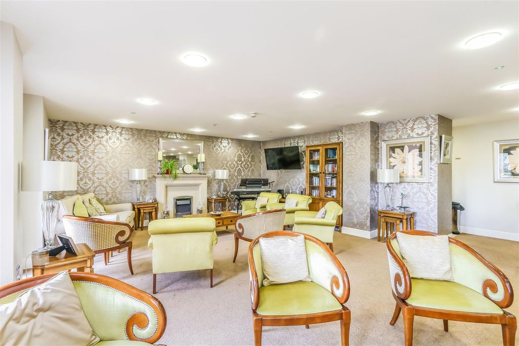 Additional image 21 of 2 bed flat for saleMckinlay Court, Tresham Close, Kettering NN15