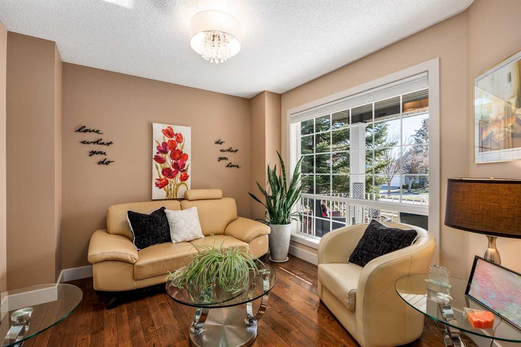 Additional image 6 of 15 Valley Brook Circle NW, Calgary, AB, T5J 1R3