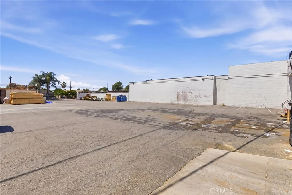 Additional image 8 of 10477 San Fernando Rd, Pacoima, CA 91331