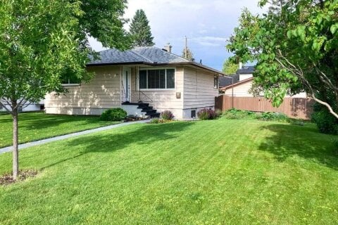 Additional image 7 of 84 Waterloo Drive SW, Calgary, AB, T3C3G1