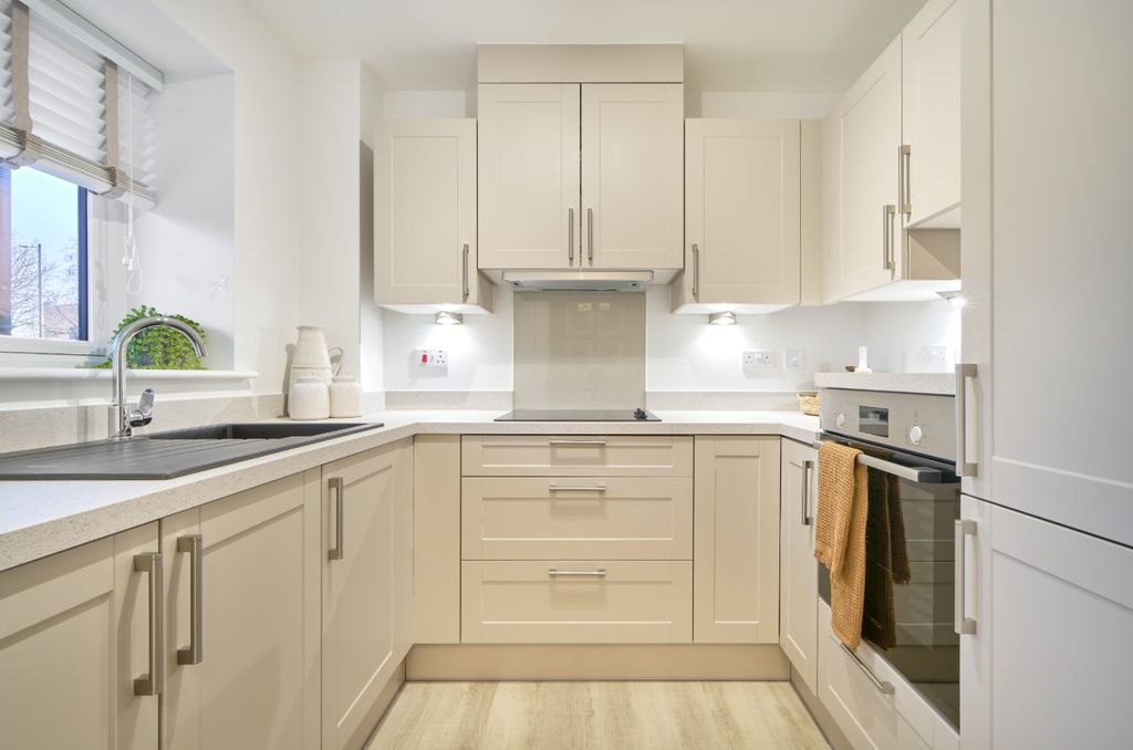 Additional image 16 of 1 bed flat to rentPriory Road, Stamford PE9