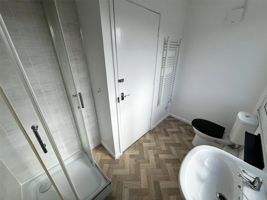 Additional image 8 of 1 bed flat to rentHigh Street, Williton, Somerset TA4