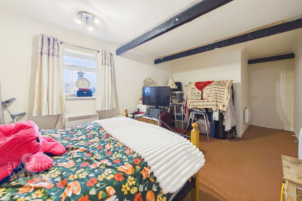 Additional image 12 of 2 bed flat for saleIpswich Road, Pulham Market, Diss IP21