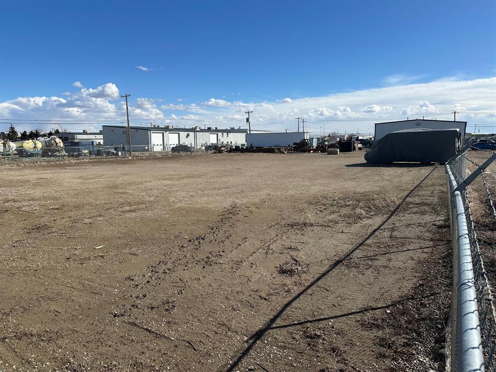 Additional image 4 of 10 Pembina Drive NE, Redcliff, AB, T1J 2P0