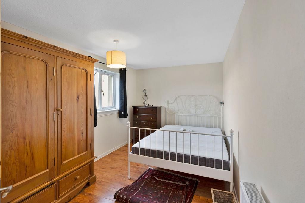 Additional image 5 of 3 bed terraced house to rentMoredunvale Grove, Edinburgh EH17