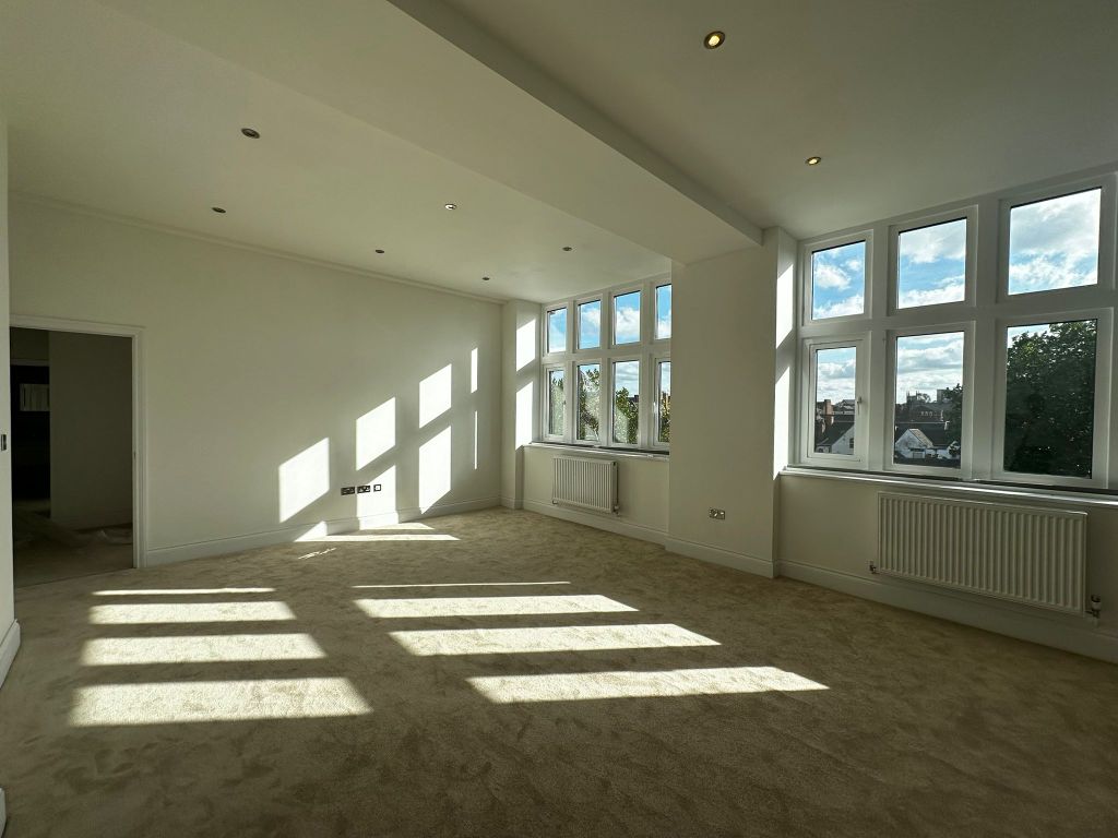 2 bed flat to rentSt Marys Gate, Derby DE1 photo 3
