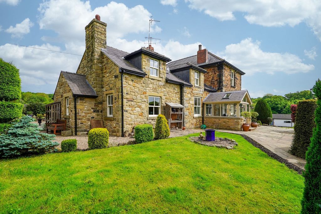 Additional image 4 of 5 bed detached house for saleHalfacre Lane, Dronfield S18