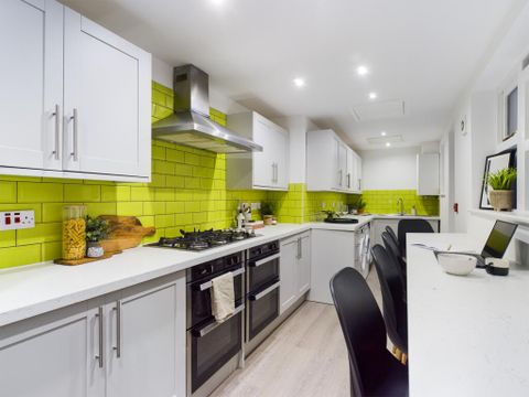 Smithdown Road, Liverpool L15, Room to rent