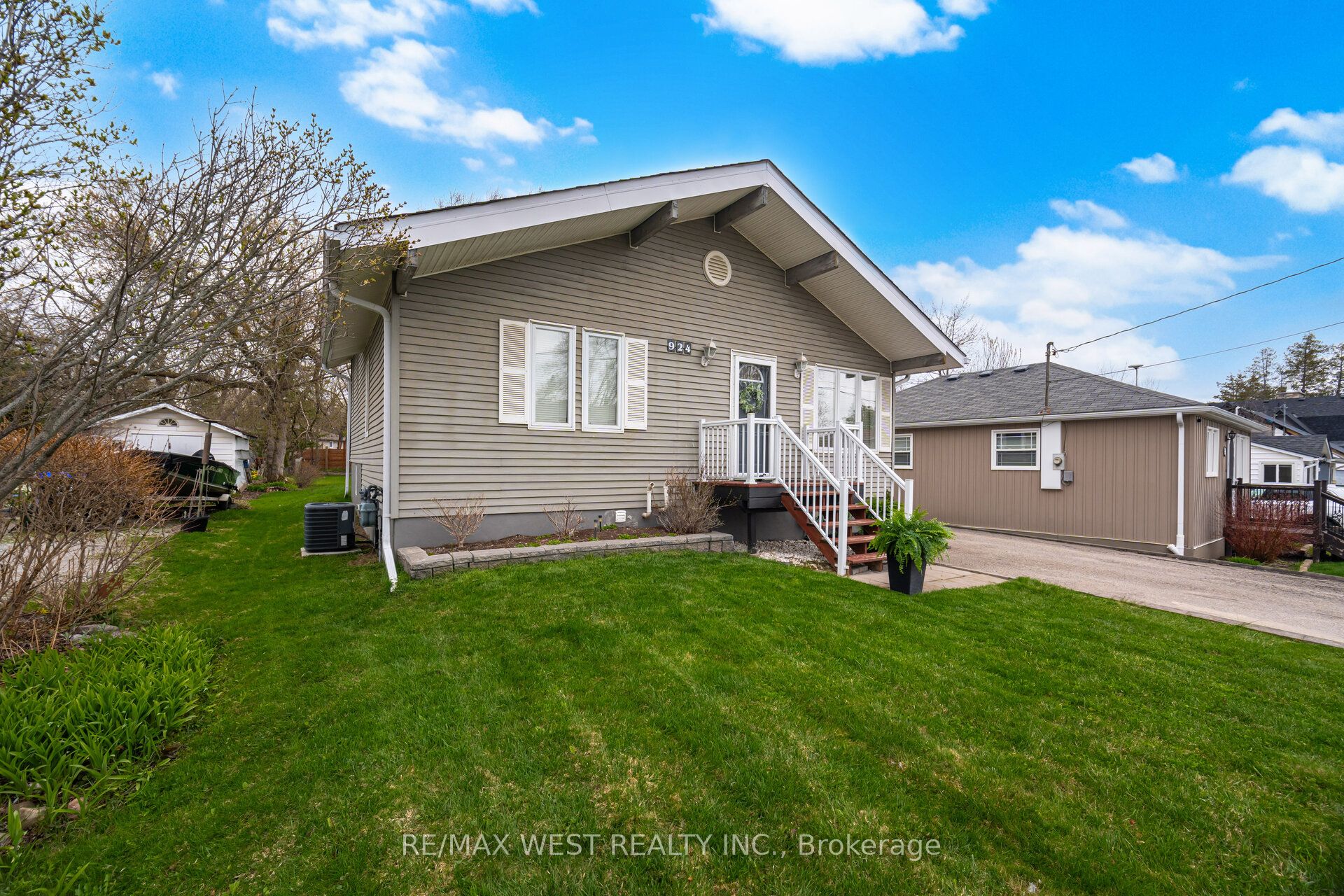 Additional image 3 of 924 Vicrol Drive, Innisfil, ON, L9S 1V4