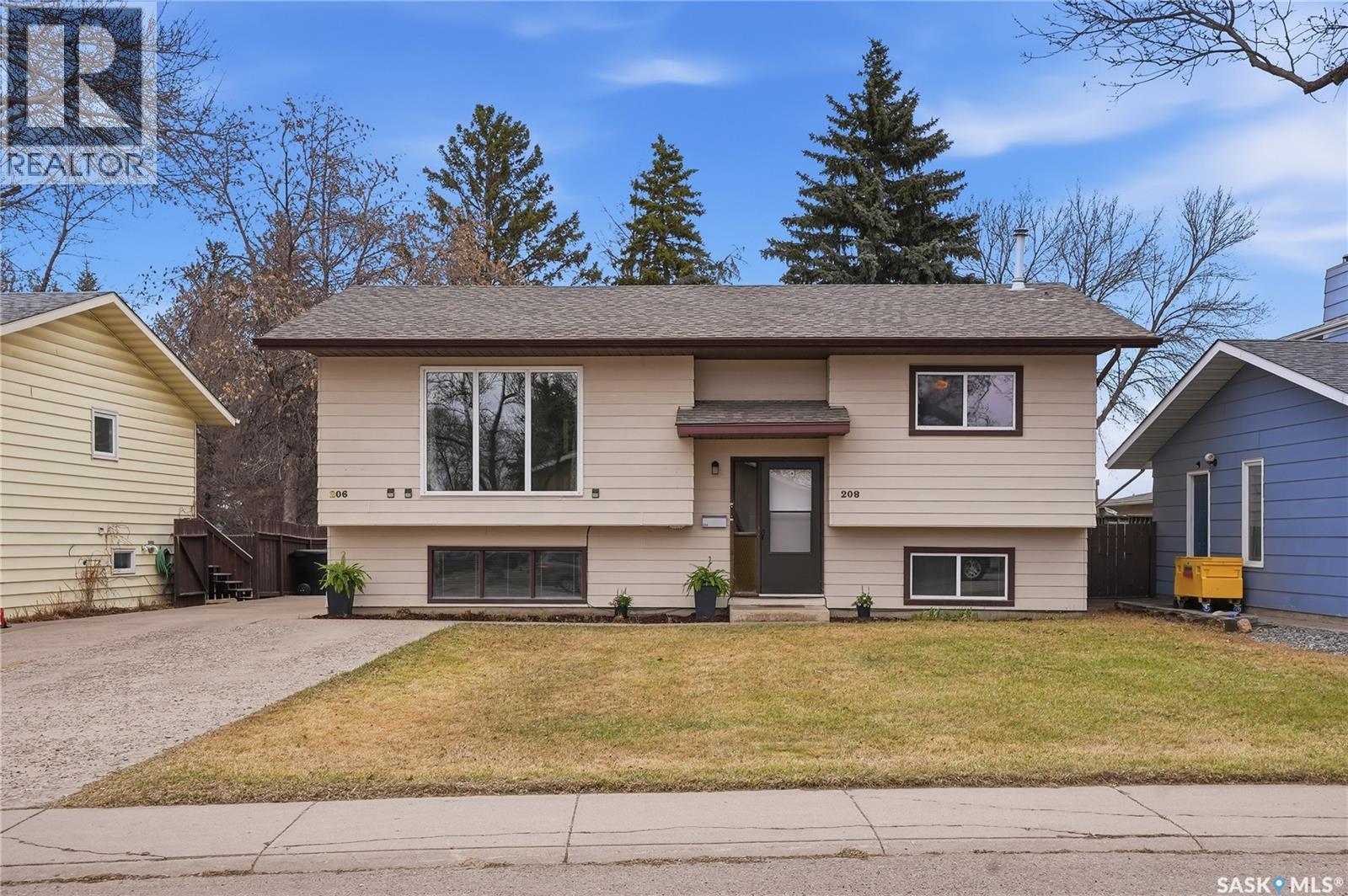 Additional image 2 of 206 & 208 Coppermine Crescent, Saskatoon, SK, S7K4L7