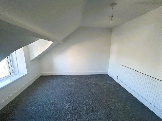 Additional image 5 of 3 bed maisonette to rentJohn Street, Porthcawl CF36