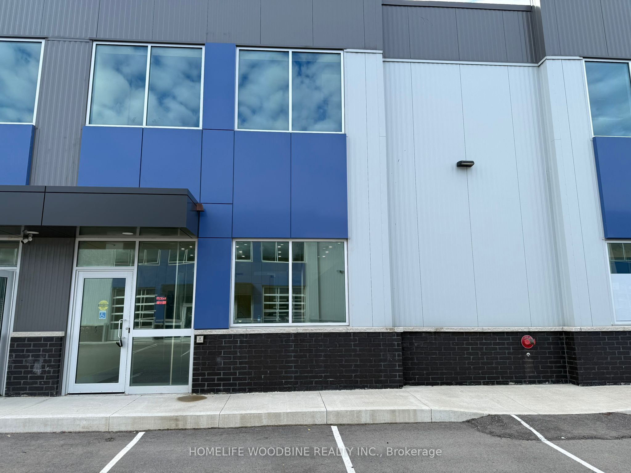 11-406 Pritchard Road, Hamilton, ON, L8P 4L9