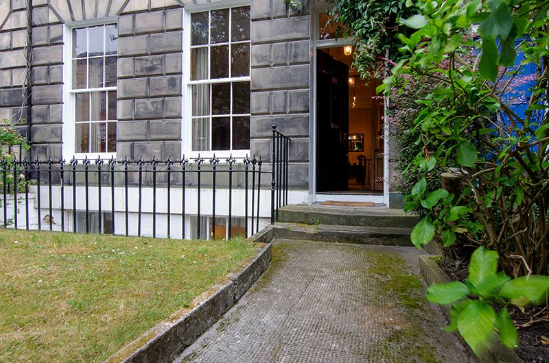 4 bed flat to rentRankeillor Street, Southside, Edinburgh South EH8