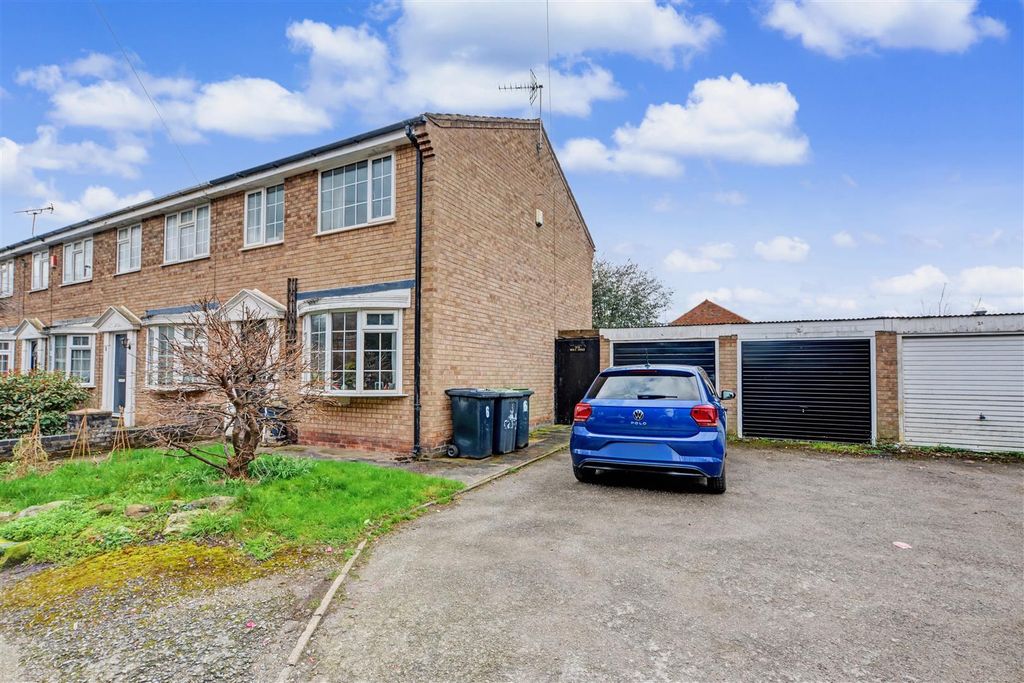 Additional image 14 of 3 bed end terrace house for saleHall Croft, Beeston, Nottingham NG9