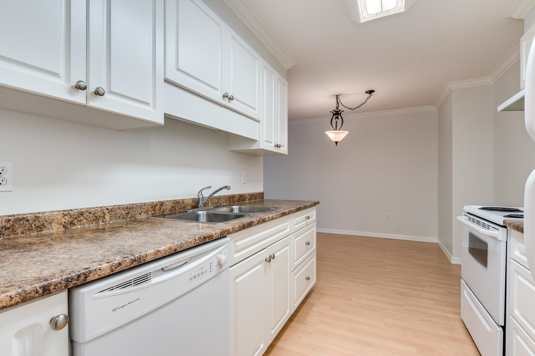 Additional image 3 of 205-1200 Pacific Street, Coquitlam, BC, V3B 6K2