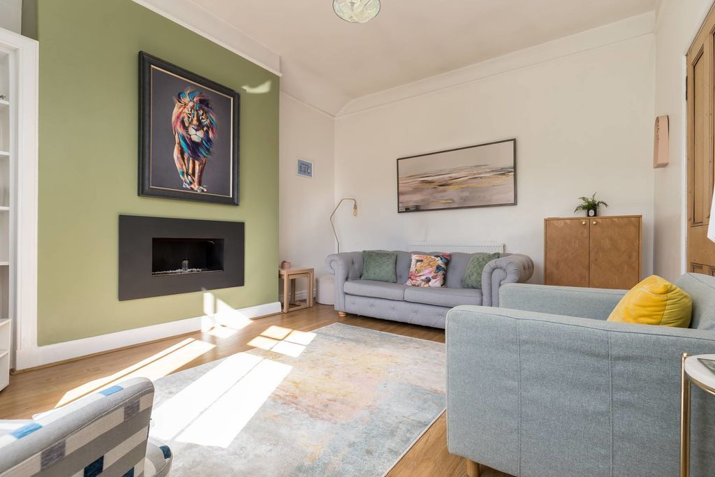 Additional image 5 of 1 bed flat for sale20 Biggiesknowe, Peebles EH45