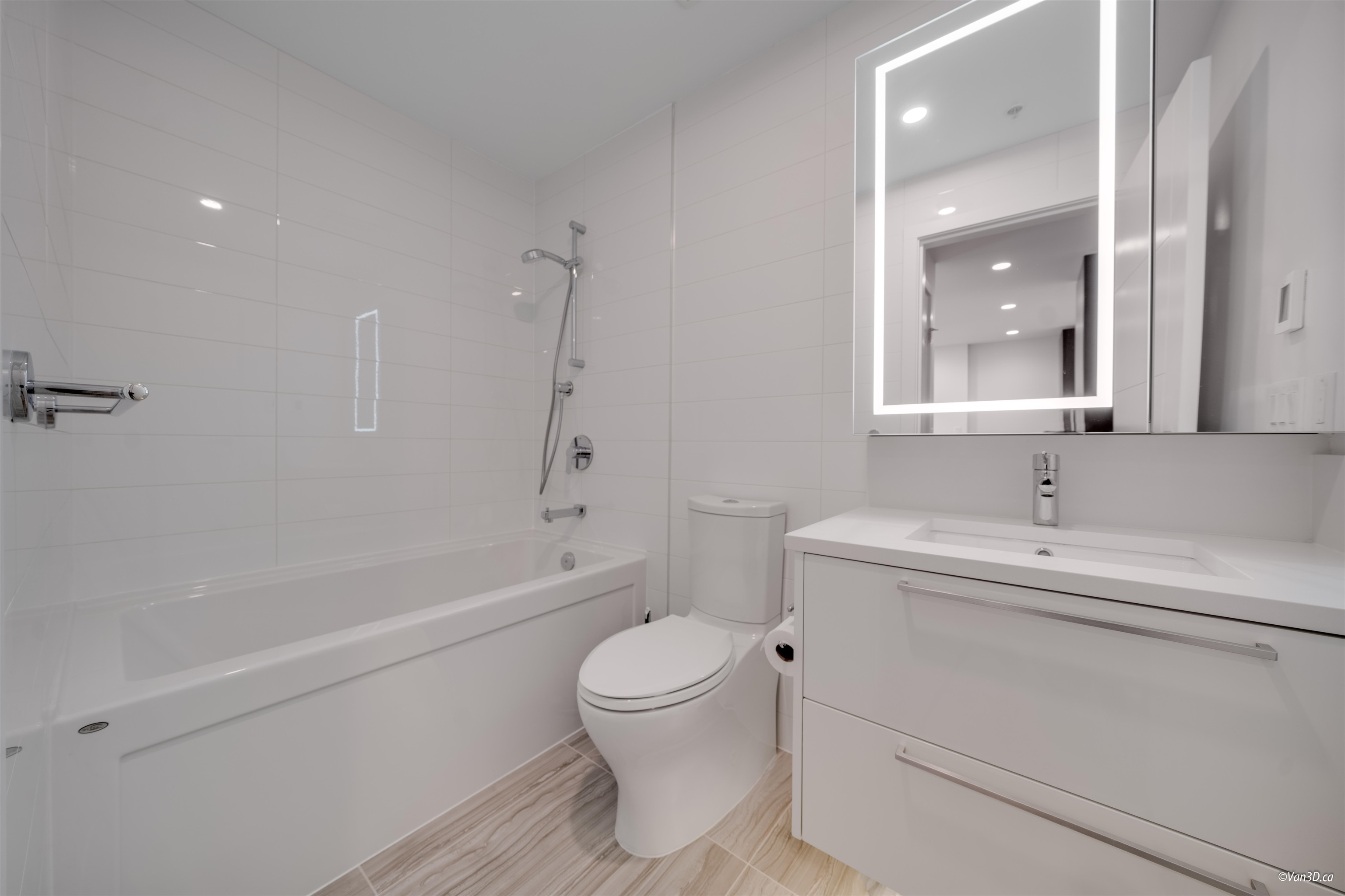 Additional image 4 of 606-6398 Silver Avenue, Burnaby, BC, V5H 0K7