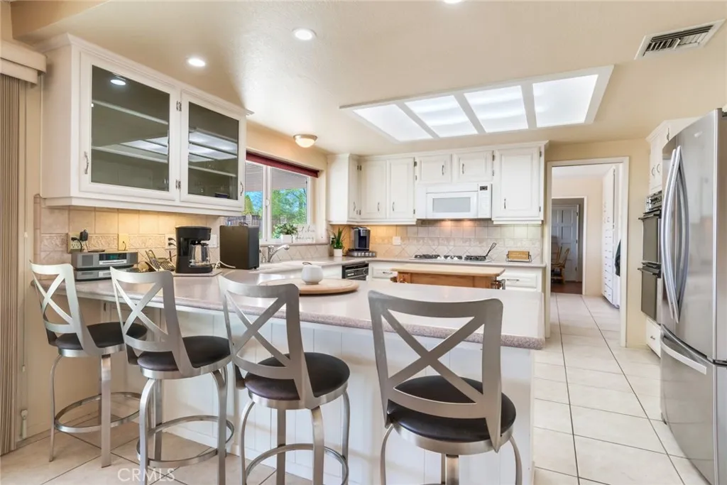 Additional image 76 of 13346 Rimview Court, Yucaipa, CA 92399
