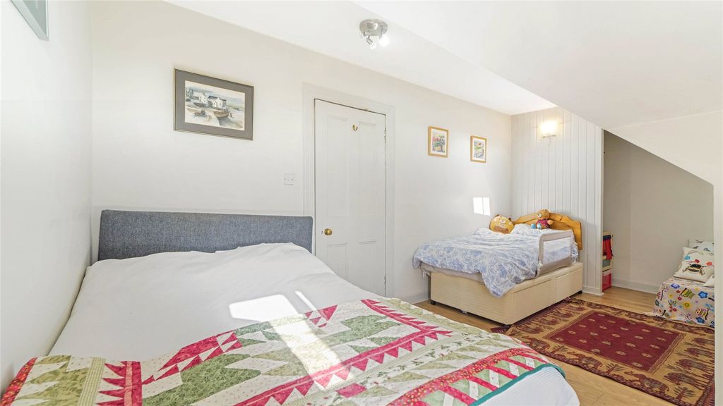 Additional image 15 of 5 bed end terrace house for salePitt Terrace, Stirling, Stirlingshire FK8