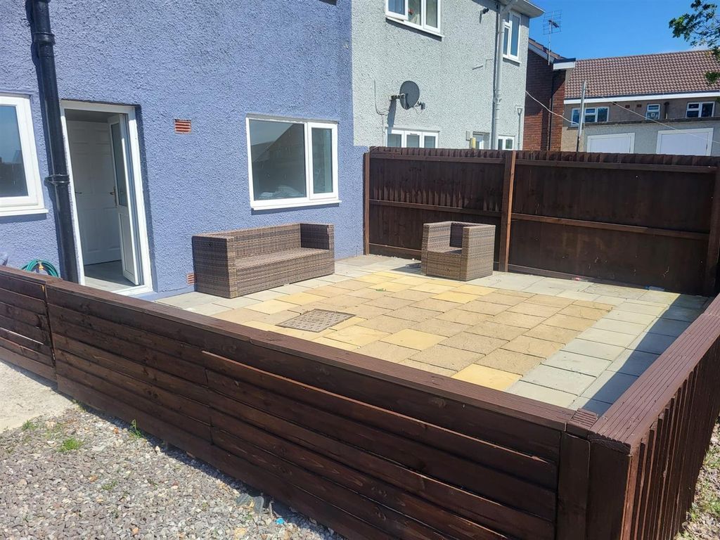 Additional image 3 of 3 bed semi-detached house to rentLlangewydd Road, Bridgend CF31