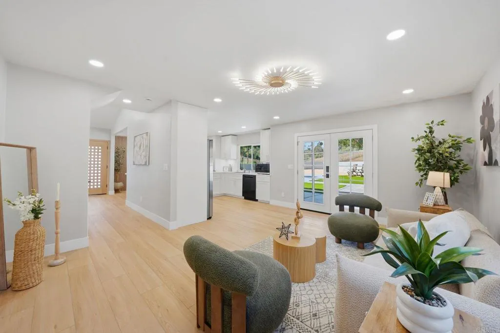 Additional image 58 of 2640 Chestnut Avenue, Carlsbad, CA 92010