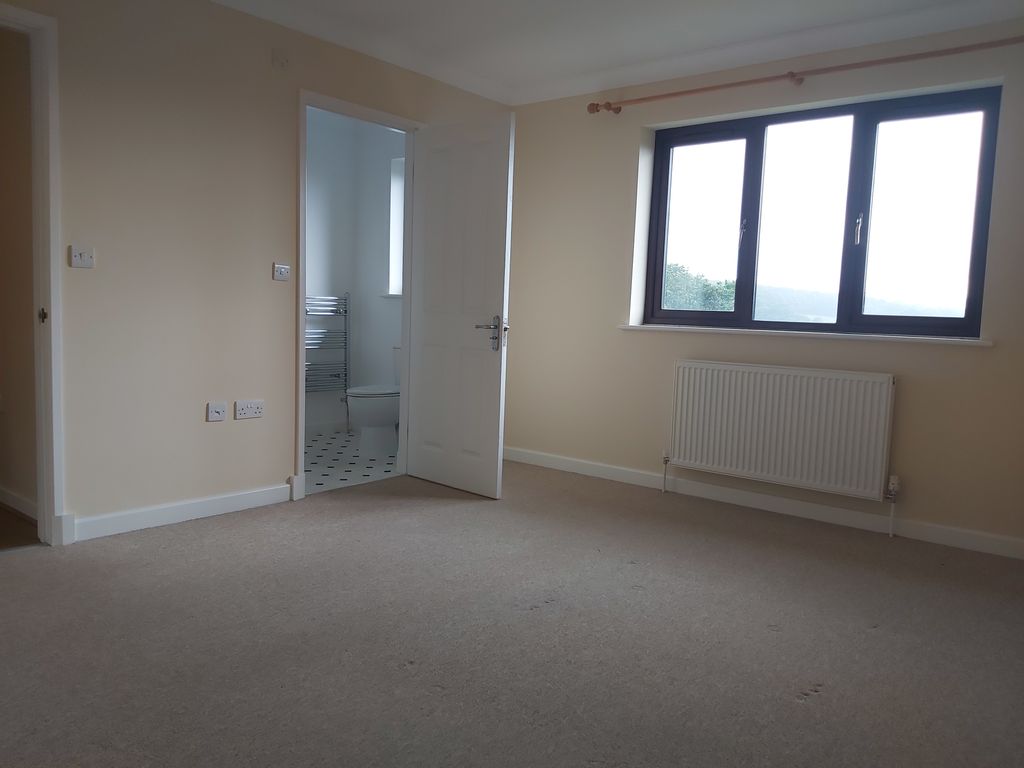 Additional image 11 of 4 bed detached house to rentForest Road, Lampeter SA48