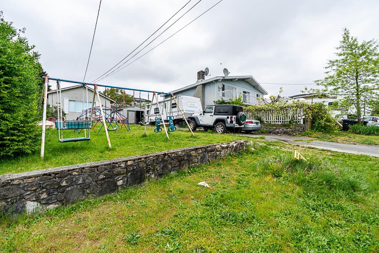 Additional image 2 of 2233 Edinburgh Street, New Westminster, BC, V3M 2Y2