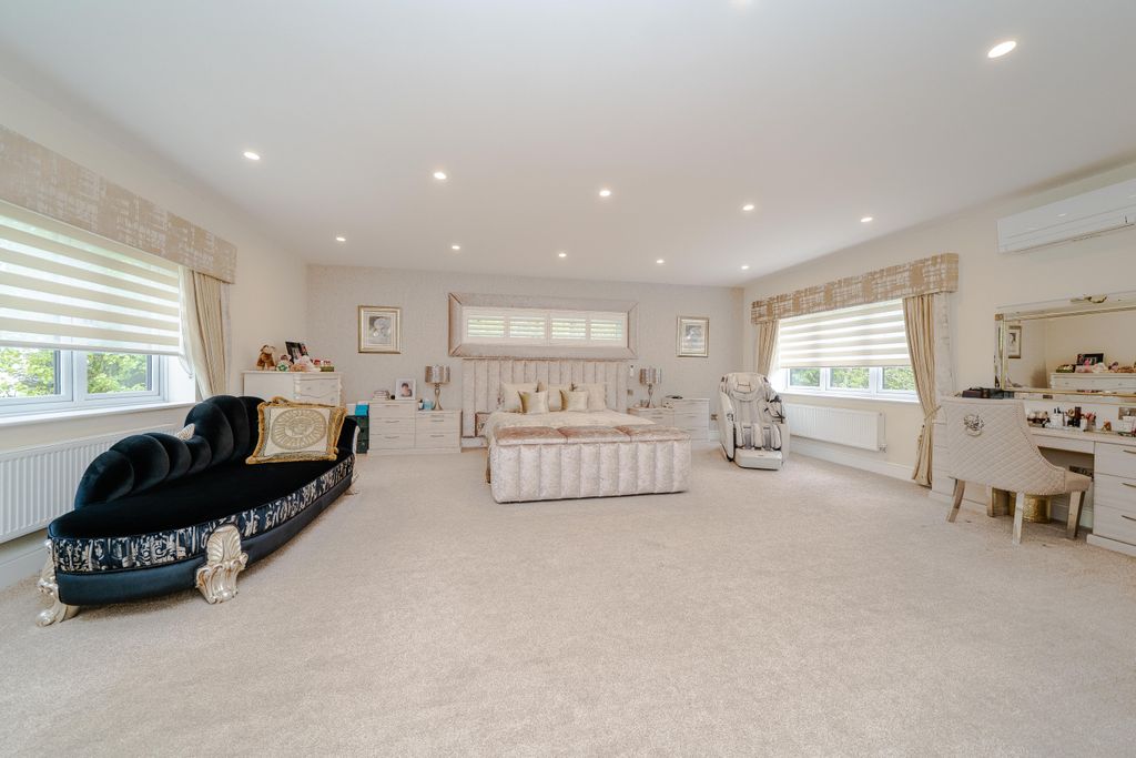 Additional image 24 of 6 bed detached house for saleBarlows Road, Edgbaston B15