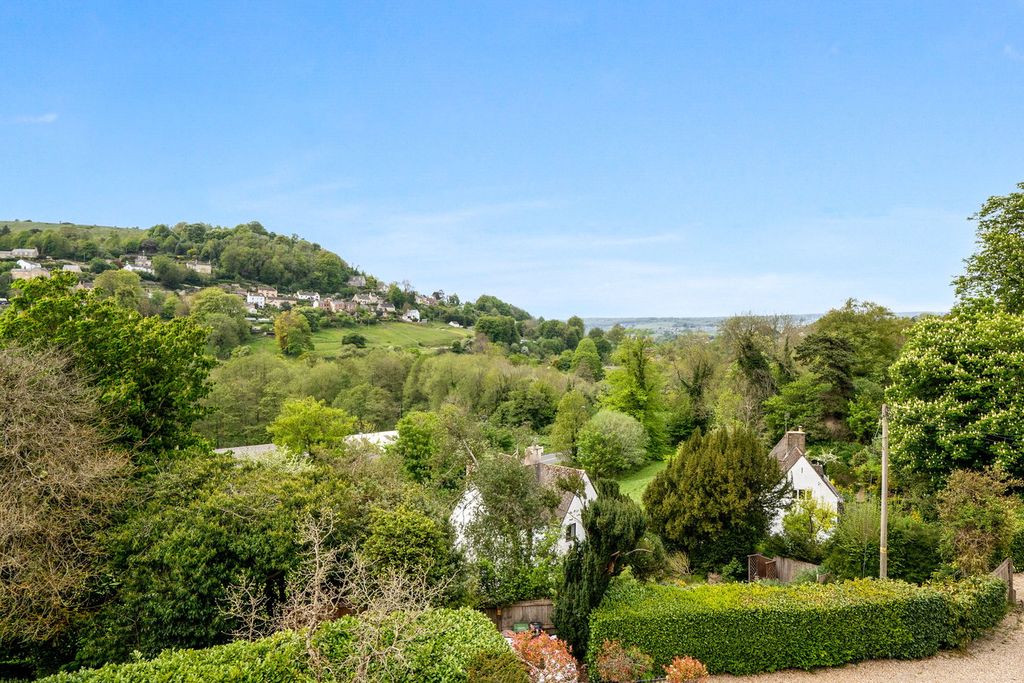 Additional image 3 of 3 bed flat for saleThrupp Lane, Thrupp, Stroud GL5