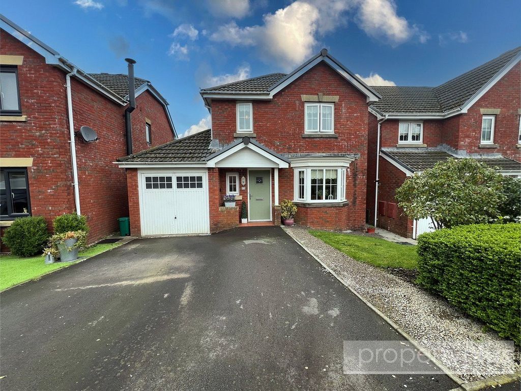 4 bed detached house for saleParc Gellifaelog, Tonypandy, Rhondda Cynon Taff CF40