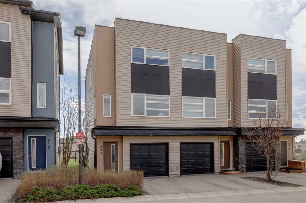 Additional image 2 of 208 Covecreek Circle NE, Calgary, AB, T3K 0W6