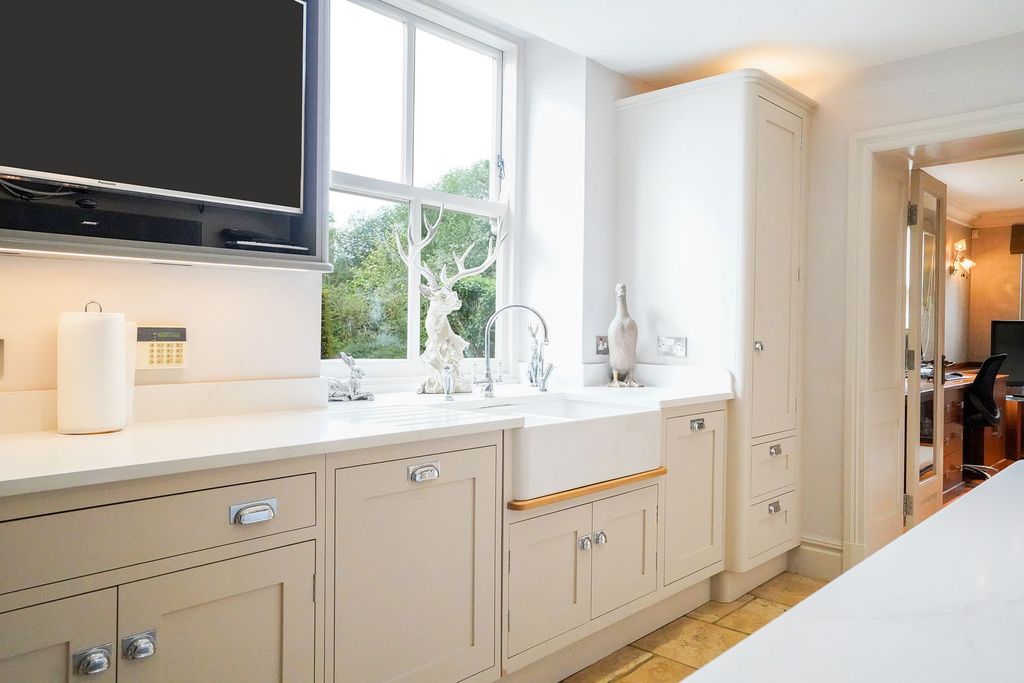 Additional image 7 of 5 bed detached house for saleHalfacre Lane, Dronfield S18