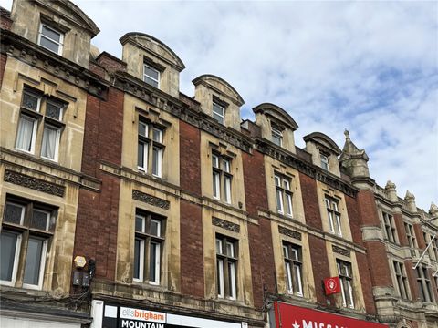 Whiteladies Road (2nd), 2nd Floor Flat, Clifton, Bristol BS8