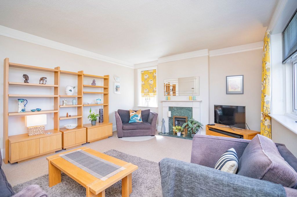 Additional image 6 of 3 bed flat for saleWest Malvern Road, Malvern, Worcestershire WR14