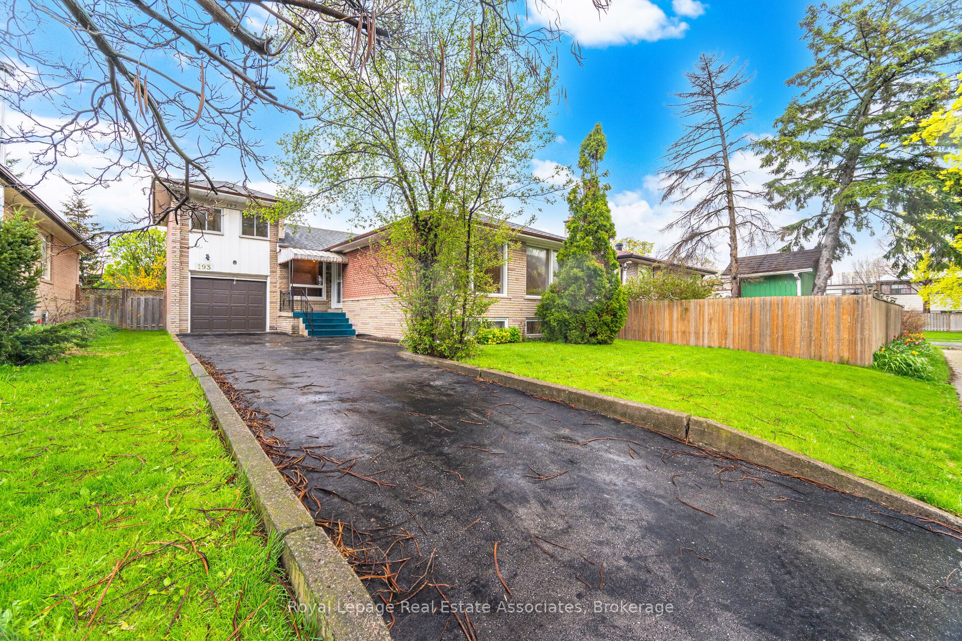 Additional image 3 of 193 Kingsview Boulevard, Toronto, ON, M9R 1V7