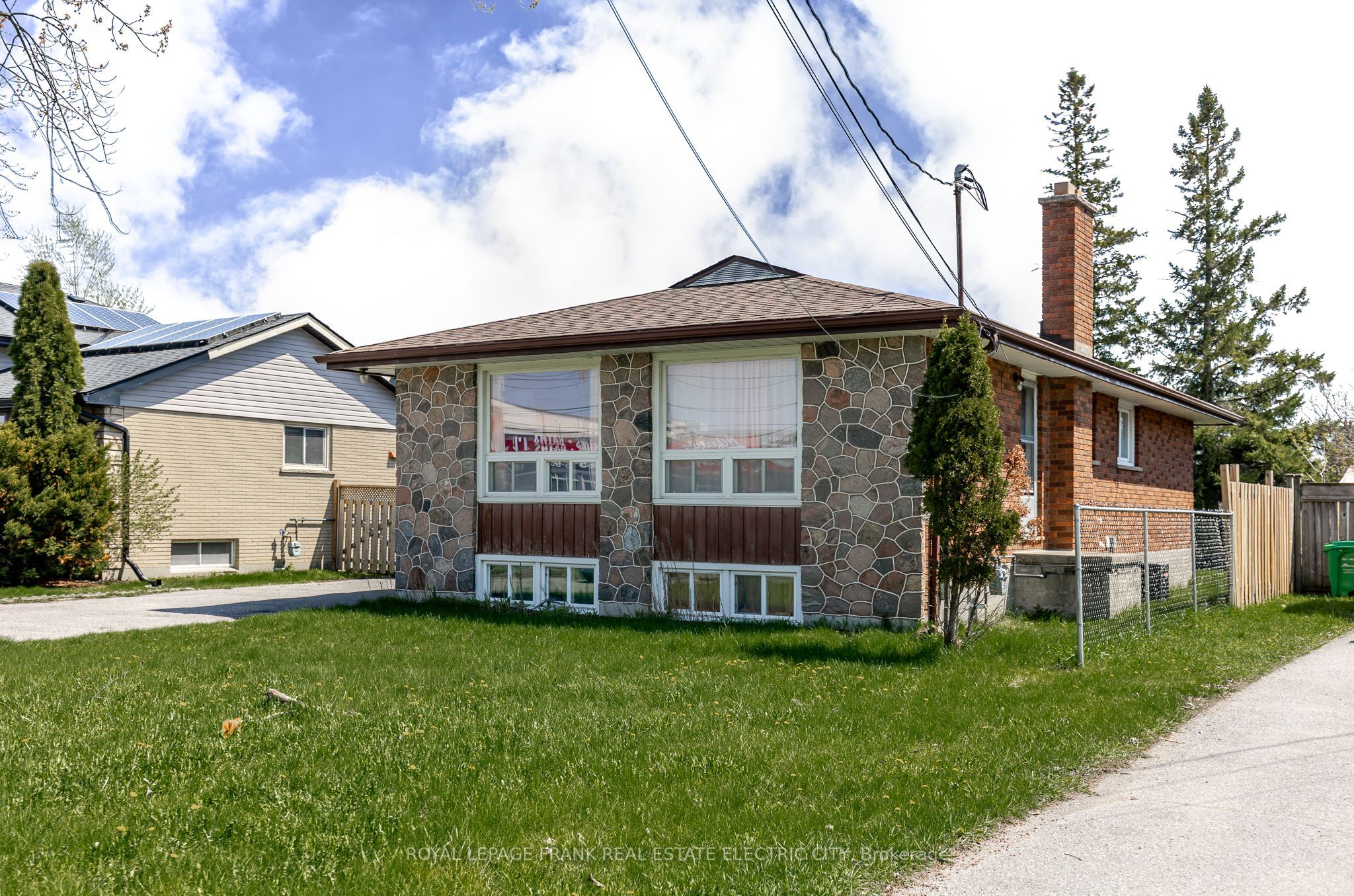 Additional image 3 of 941 Crawford Drive, Peterborough, ON, K9J 3X1
