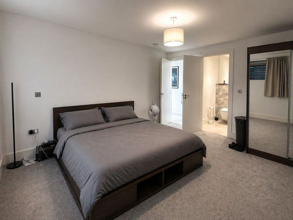 Additional image 7 of 3 bed flat to rentCathedral Gardens, Cathedral Road, Pontcanna CF11