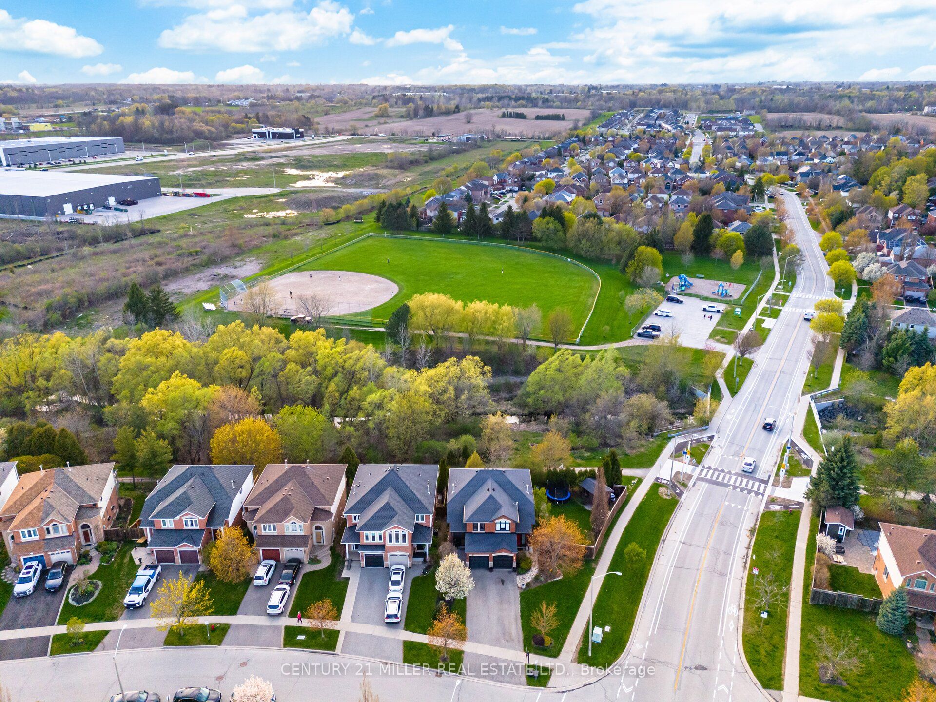 Additional image 2 of 4 Kildonan Crescent, Hamilton, ON, L0R 2H5