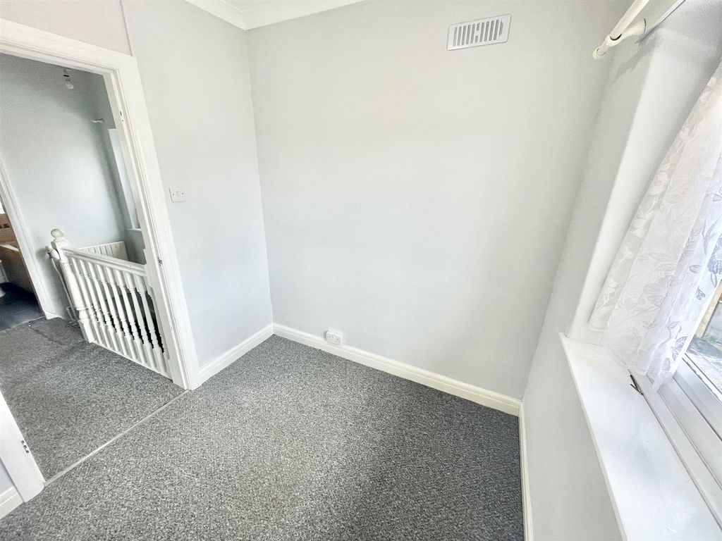 Additional image 10 of 3 bed end terrace house to rentChesham Road South, Weston-Super-Mare BS22