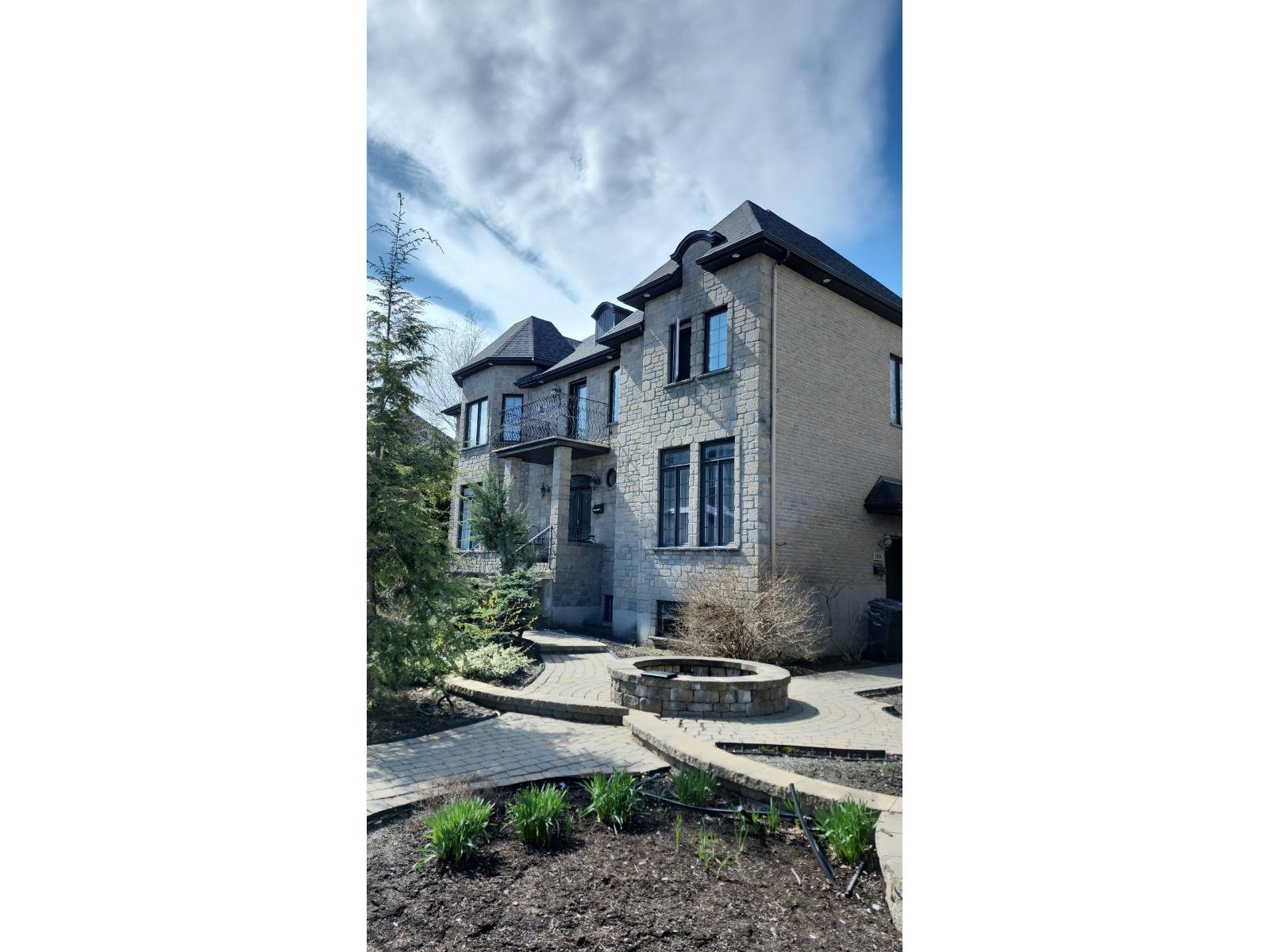 1710 Rue Notre-Dame-de-Fatima