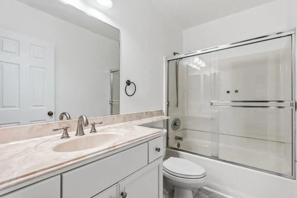Additional image 32 of 155 Avenida Descanso Unit 202, Oceanside, CA 92057