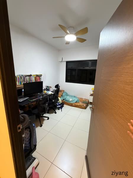 168D Punggol Field